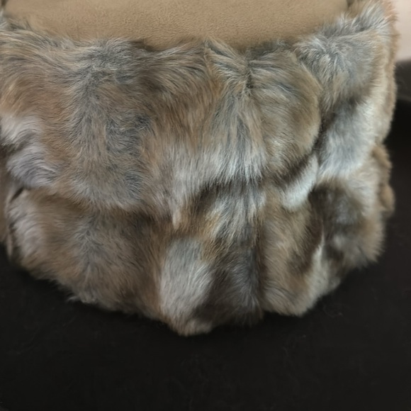 VINTAGE Whittall & Shonnwool felt faux fur hat main image 8